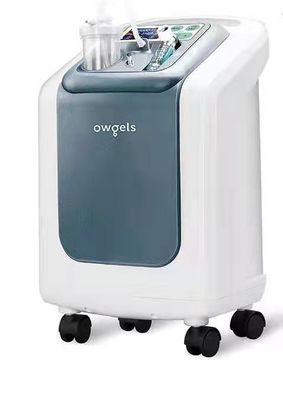 La casa portatile dell'apparato medico utilizza l'attrezzatura clinica di terapia del concentratore medico dell'ossigeno 5L approvata dallo SGS FDA510K del CE